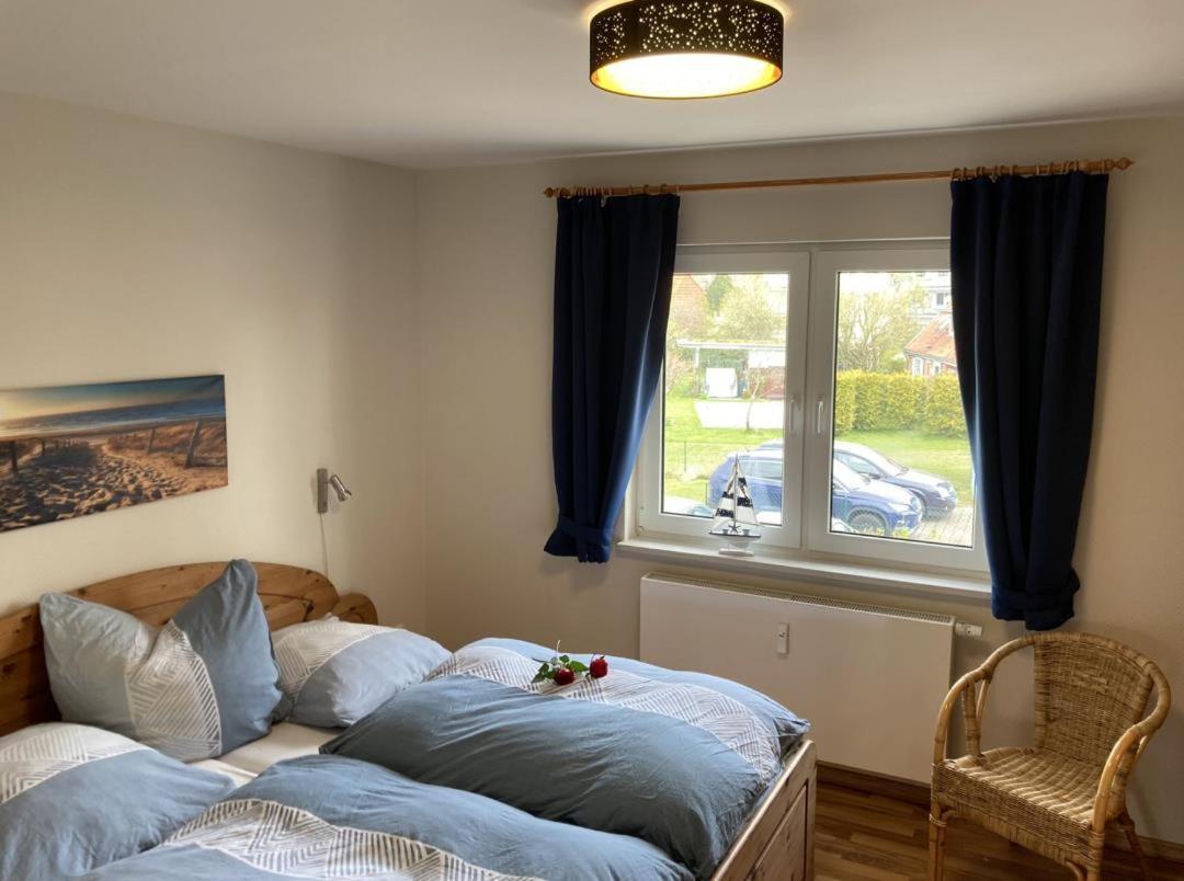 Wohnung 9 Meer-Ruhe Im Haus Stranddistel Komfortable Ferienwohnung Im 1 Og Fuer 4 Personen In Zingst Esterno foto
